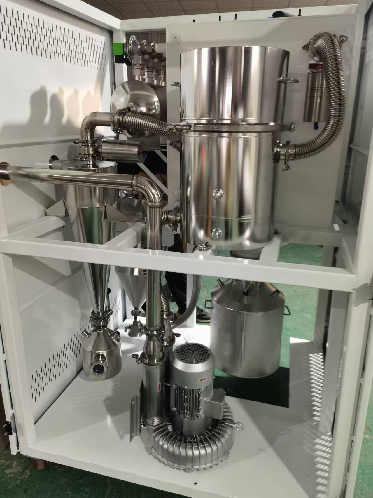 3D金屬打印機(jī)用過(guò)濾系統(tǒng)發(fā)貨交付